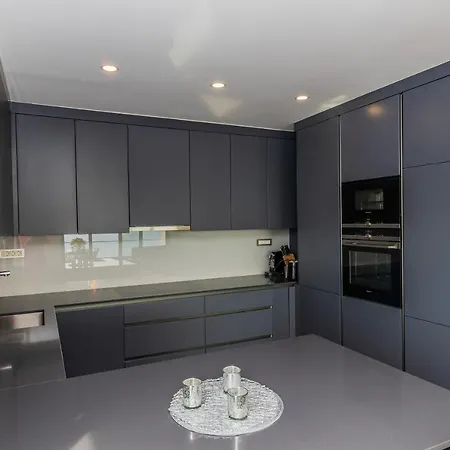 Luxury Bellevue *