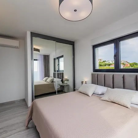 Luxury Bellevue *