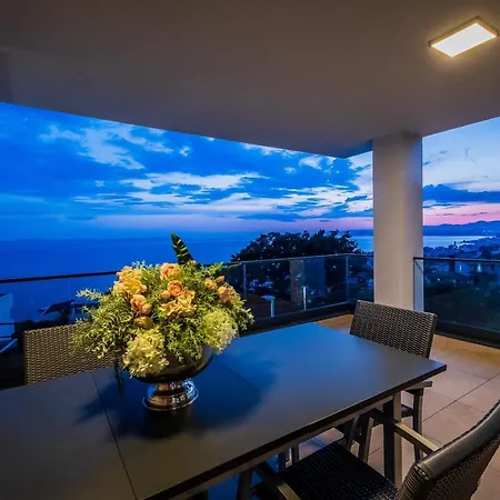 Willa Luxury Bellevue Podstrana
