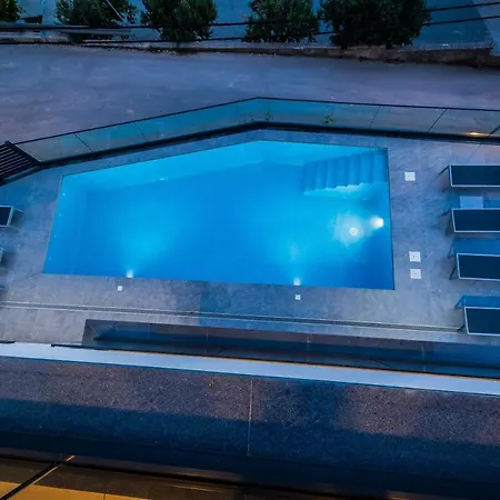 Luxury Bellevue *