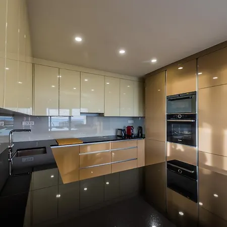 Luxury Bellevue Villa